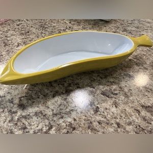 Vintage Pottery Barn Kids Banana Boat Set of 4